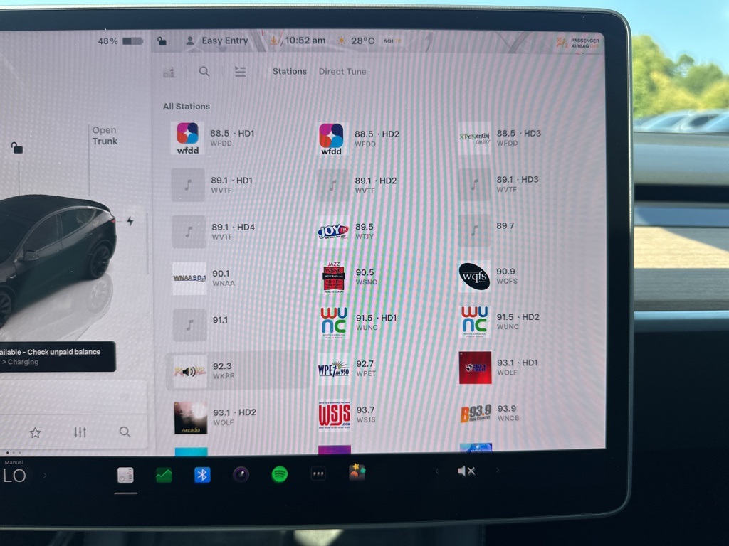 2024 Tesla Model Y Long Range photo 17