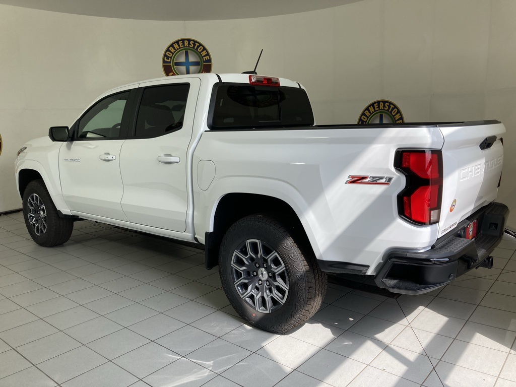 2026 Chevrolet Colorado Z71 photo 17