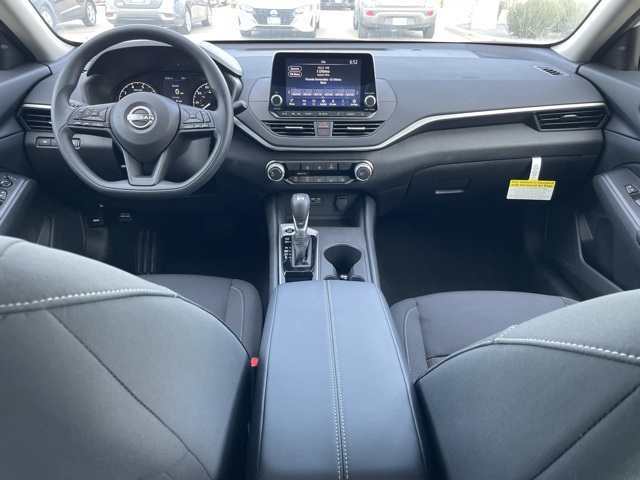 2025 Nissan Altima 2.5 S photo 14