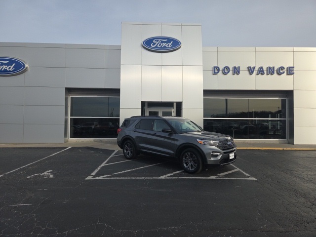 2024 Ford Explorer XLT