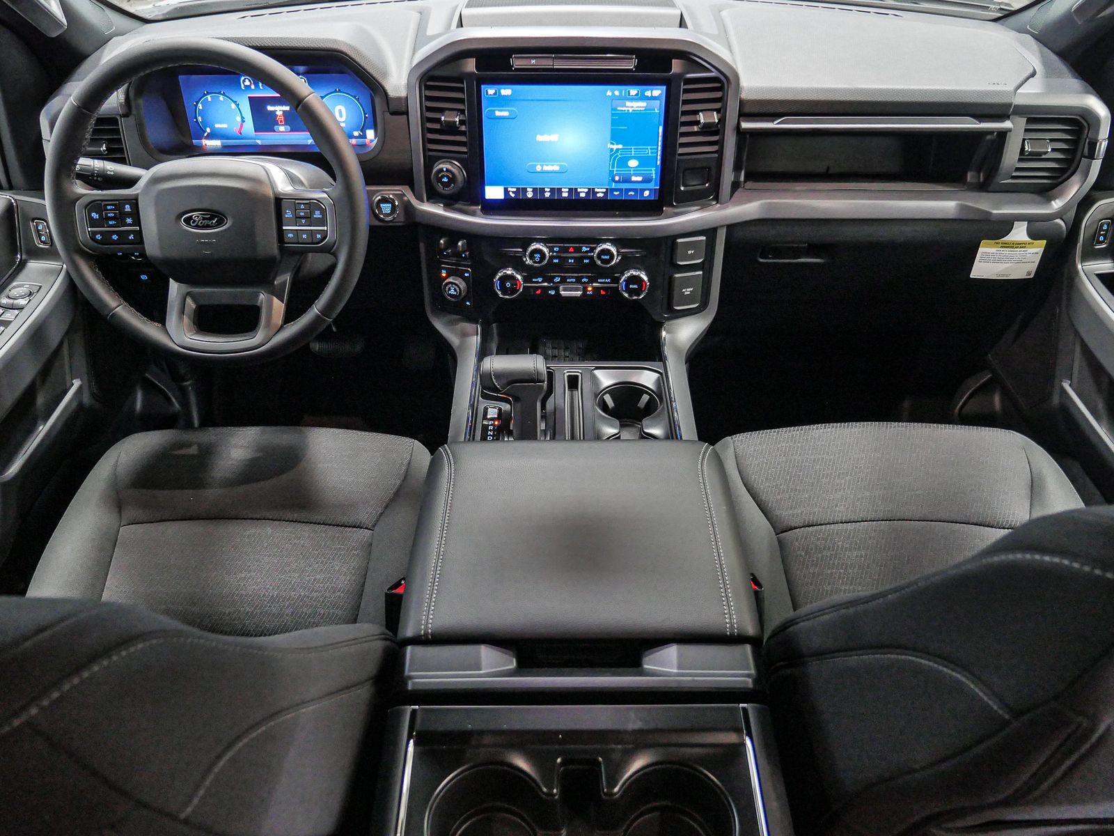2025 Ford F-150 XLT photo 24