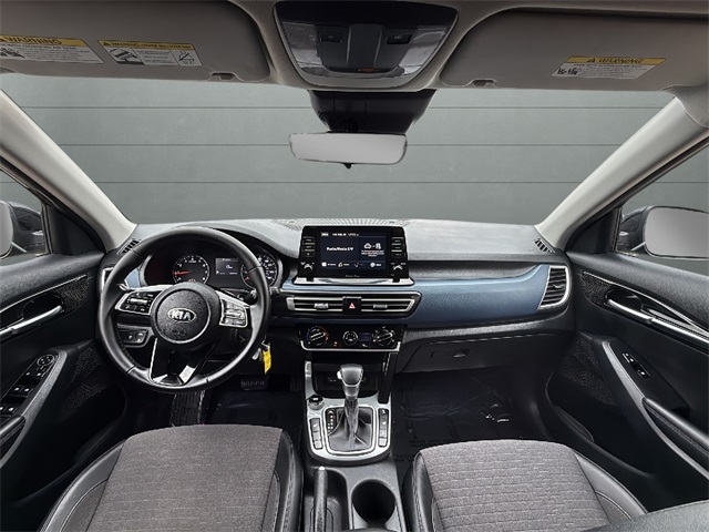 2021 Kia Seltos S photo 11