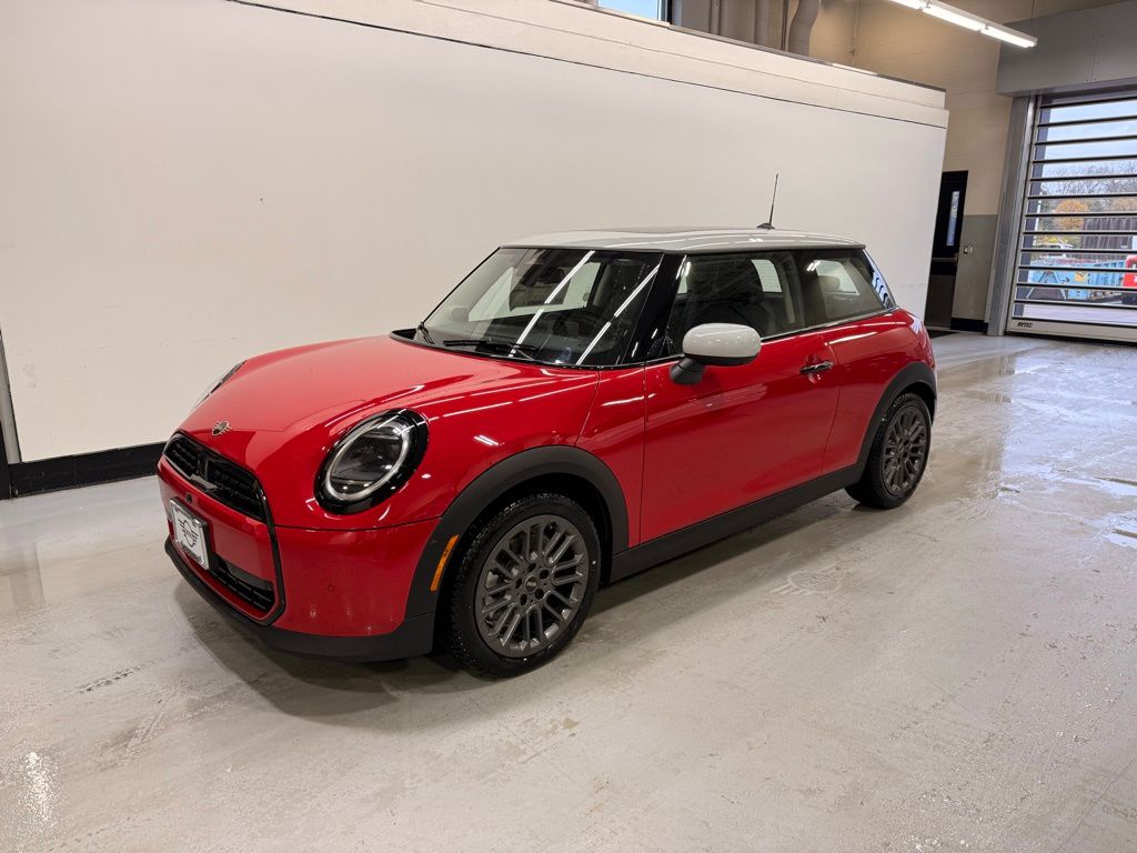 2026 MINI Hardtop 2 Door's photo
