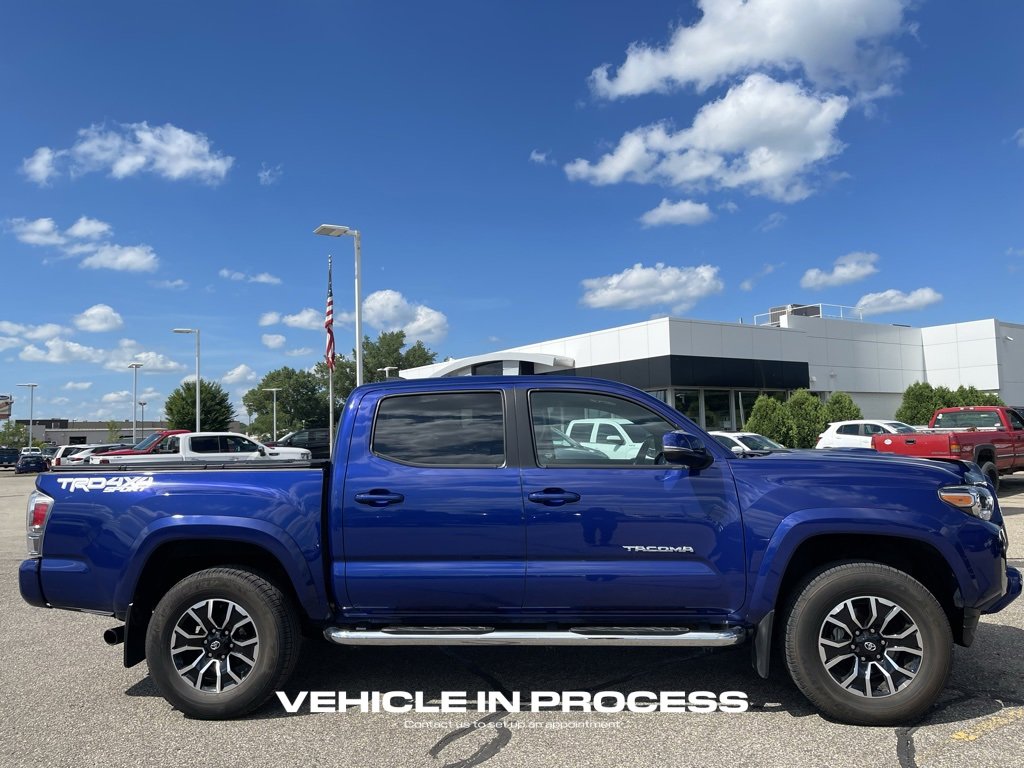 Used 2022 Toyota Tacoma TRD Sport with VIN 3TMCZ5AN0NM473380 for sale in Rochester, Minnesota