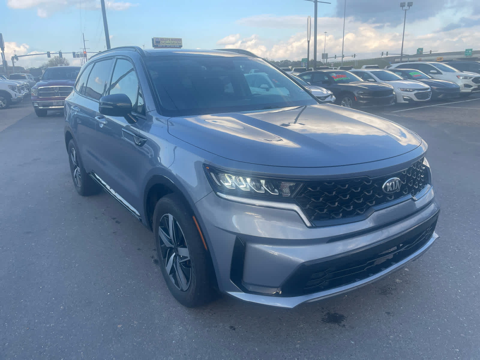 2021 Kia Sorento S's photo