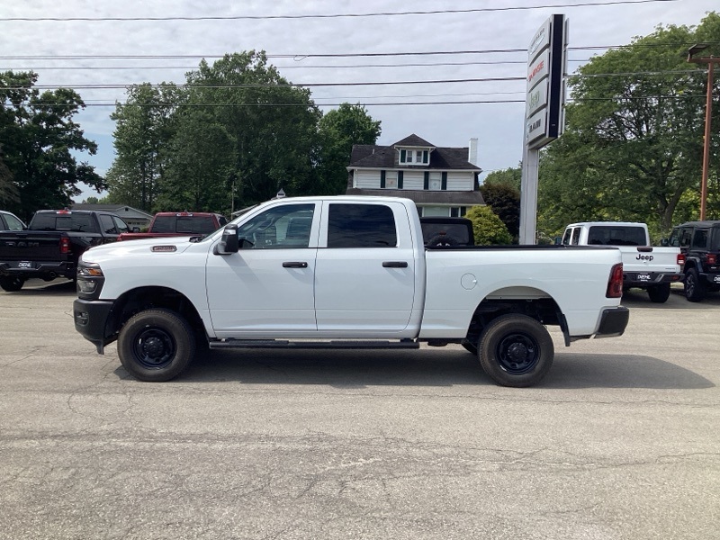 2026 Ram 2500 Tradesman photo 4