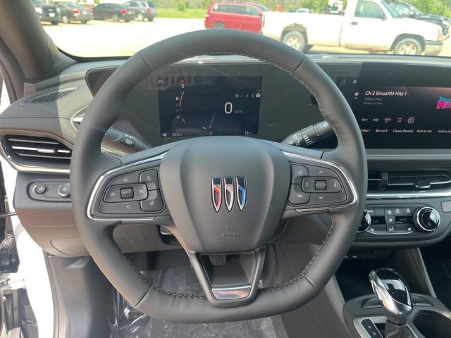 2025 Buick Envista Preferred photo 11