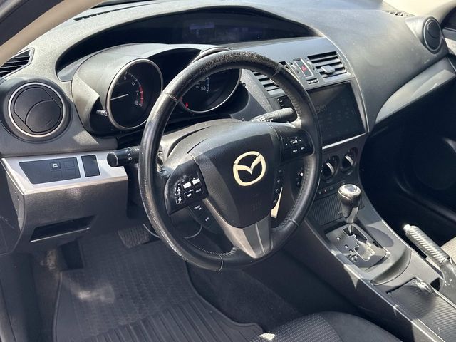 2012 Mazda Mazda3 Touring photo 2