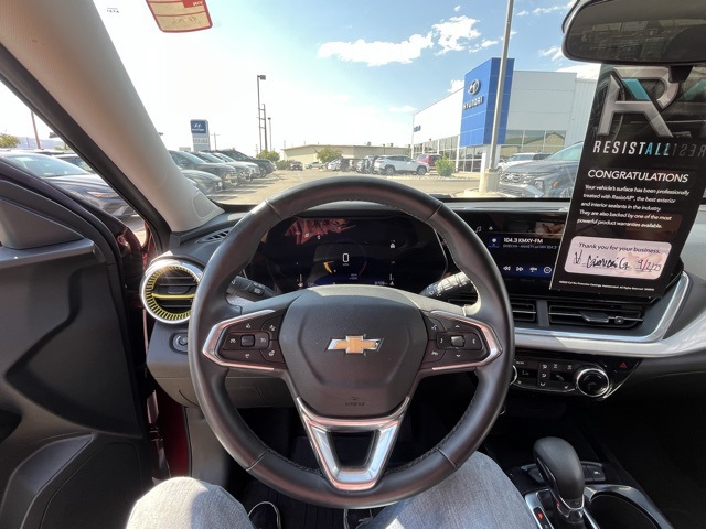 2024 Chevrolet Trax LT photo 17