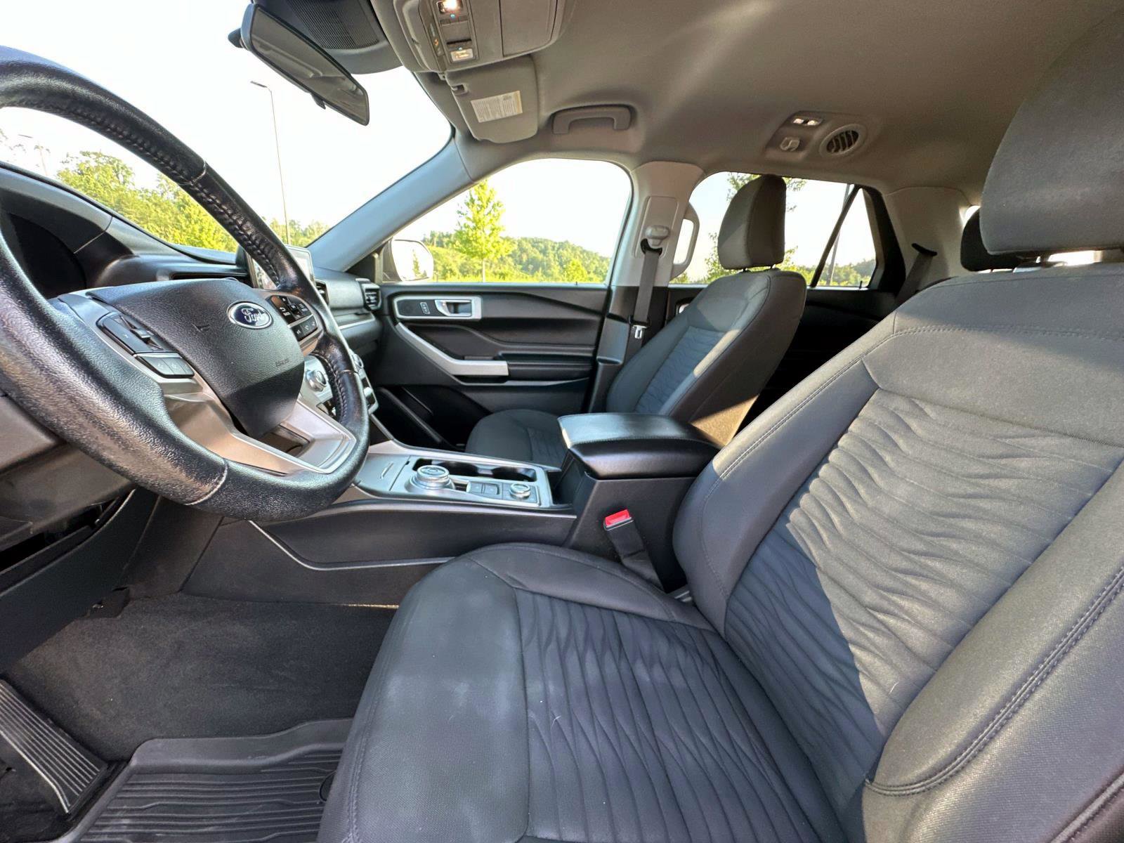2021 Ford Explorer XLT photo 22