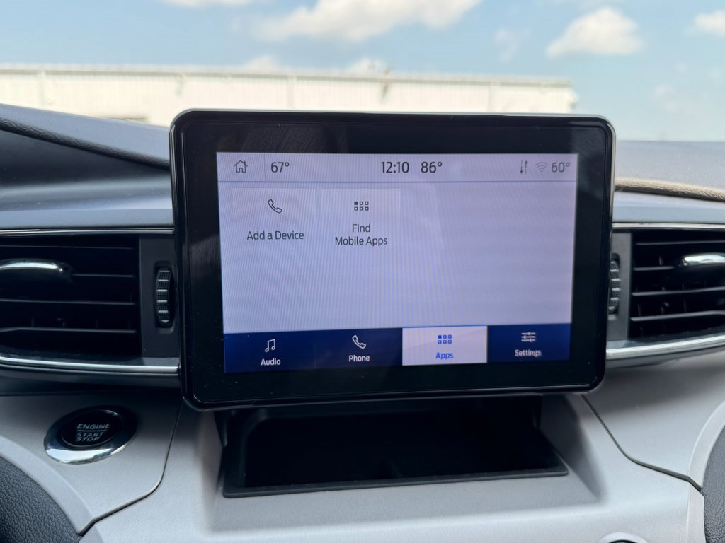 2023 Ford Explorer XLT photo 22