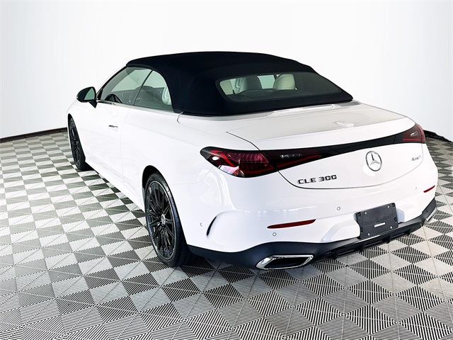 2026 Mercedes Benz CLE 300 4MATIC Cabriolet photo 4