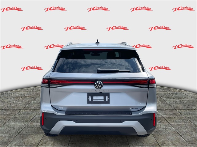 2025 Volkswagen Tiguan SE photo 4