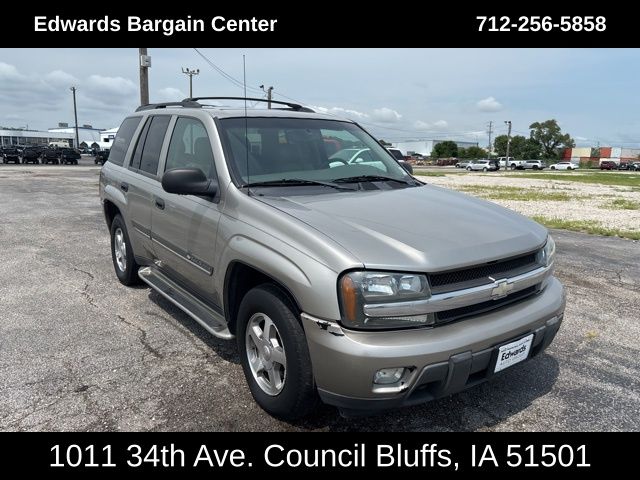 Used 2002 Chevrolet TrailBlazer LT with VIN 1GNDT13S622105166 for sale in Council Bluffs, IA