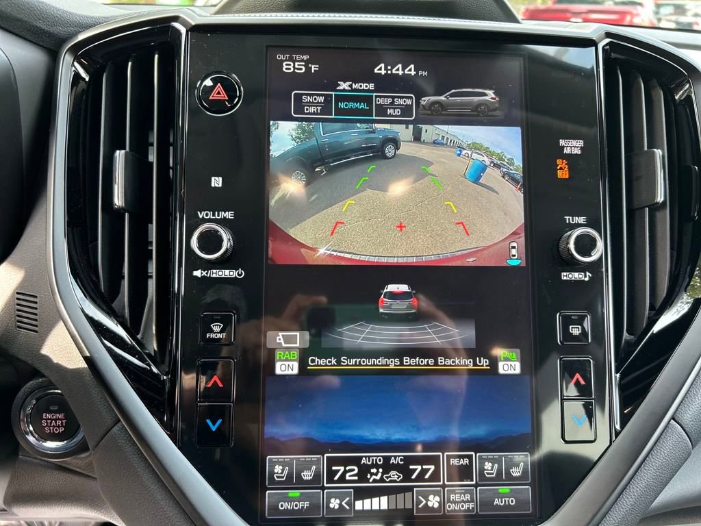 2025 Subaru Ascent Onyx Edition Touring photo 18