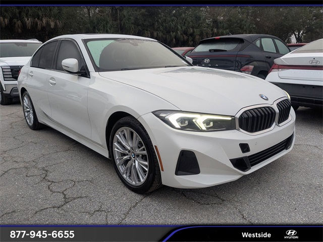 2023 BMW 3 Series 330i's photo