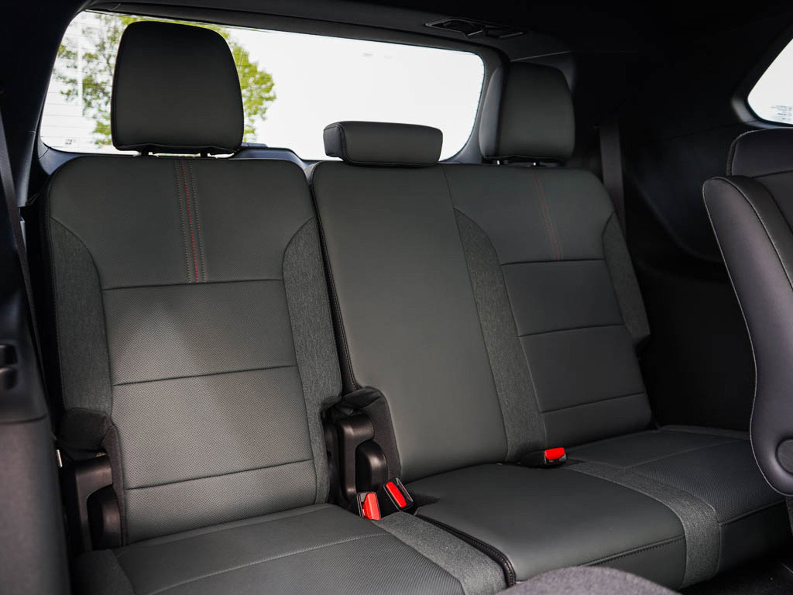 2025 Gmc Acadia AT4 photo 11