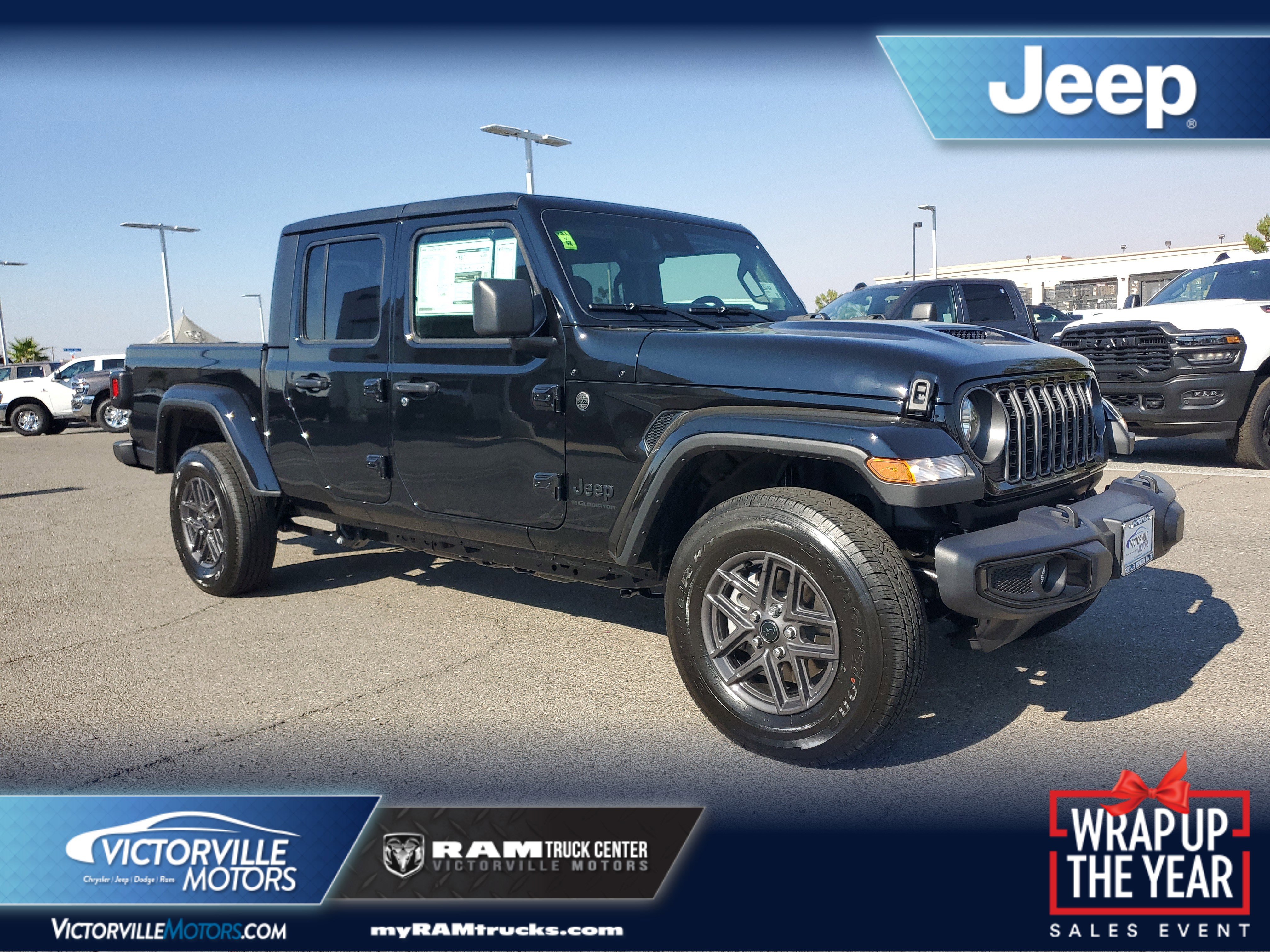 2025 Jeep Gladiator Sport S's photo