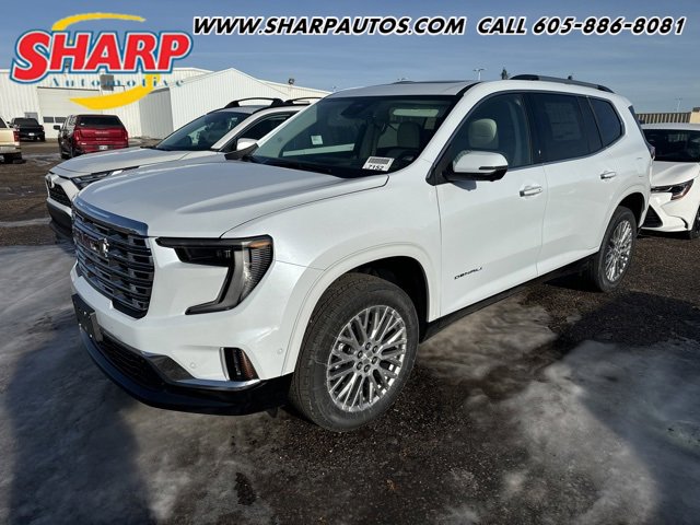 2026 GMC Acadia Denali's photo