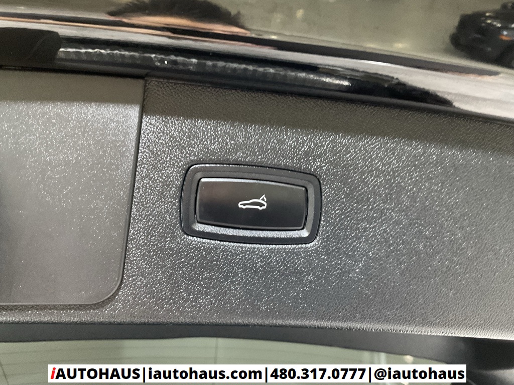 2019 Porsche Cayenne Base photo 28