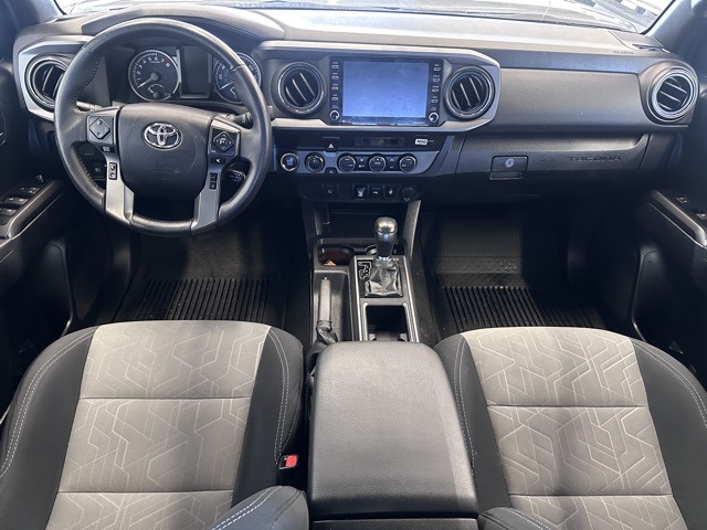 2022 Toyota Tacoma TRD Off-Road 4x4 photo 3