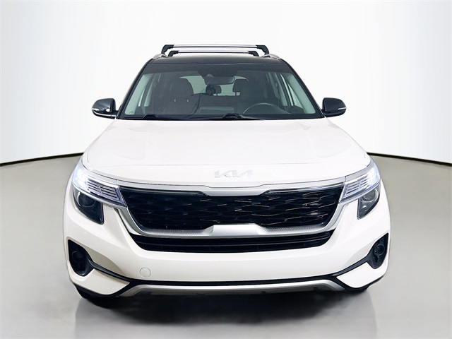 2023 Kia Seltos S photo 2
