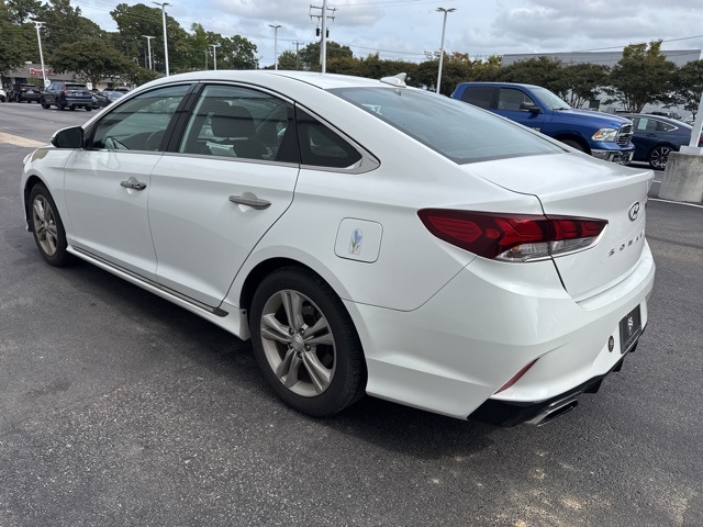 2018 Hyundai Sonata Sport photo 2
