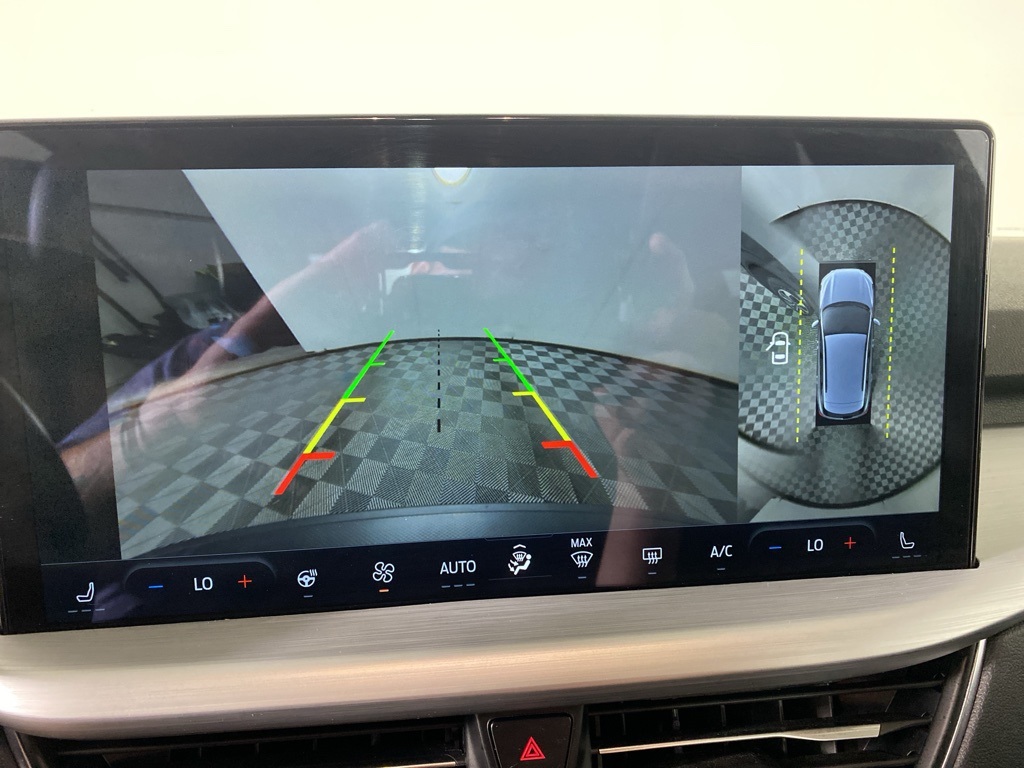 2024 Ford Escape Platinum photo 22