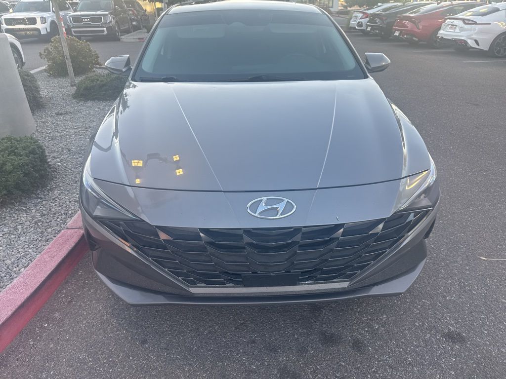 2023 Hyundai Elantra Hybrid Limited photo 11