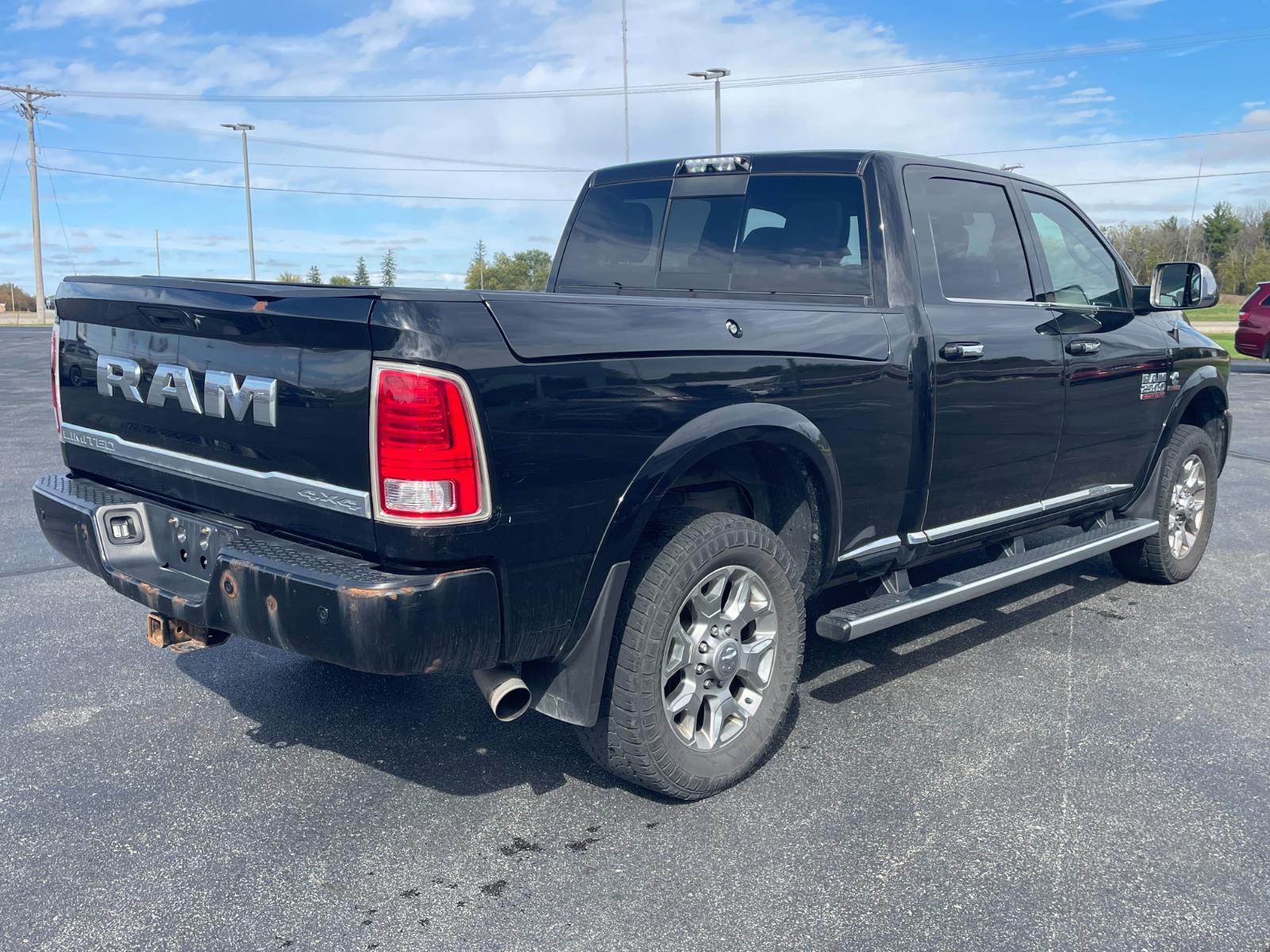 2016 Ram 2500 Longhorn Limited photo 3