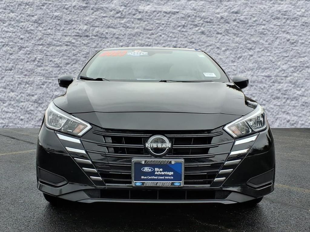 2023 NISSAN VERSA - Image 2