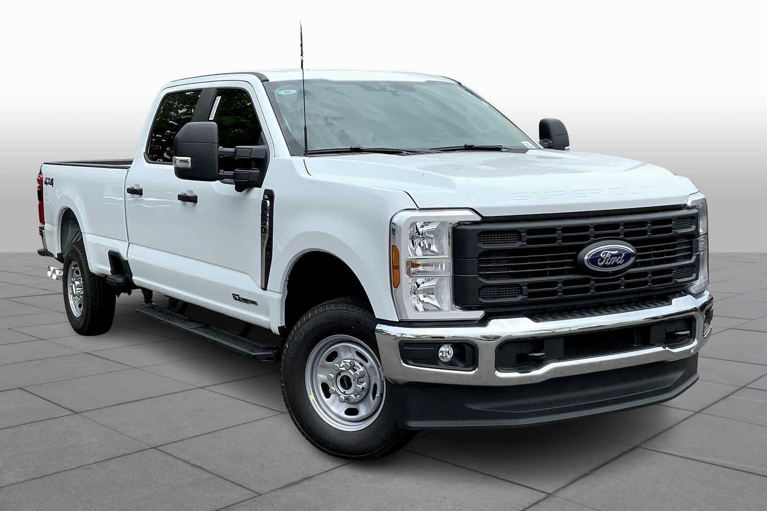 2026 Ford F-250 XL photo 2