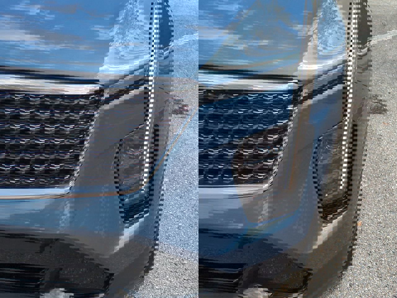 2024 Cadillac XT4 Premium Luxury photo 9