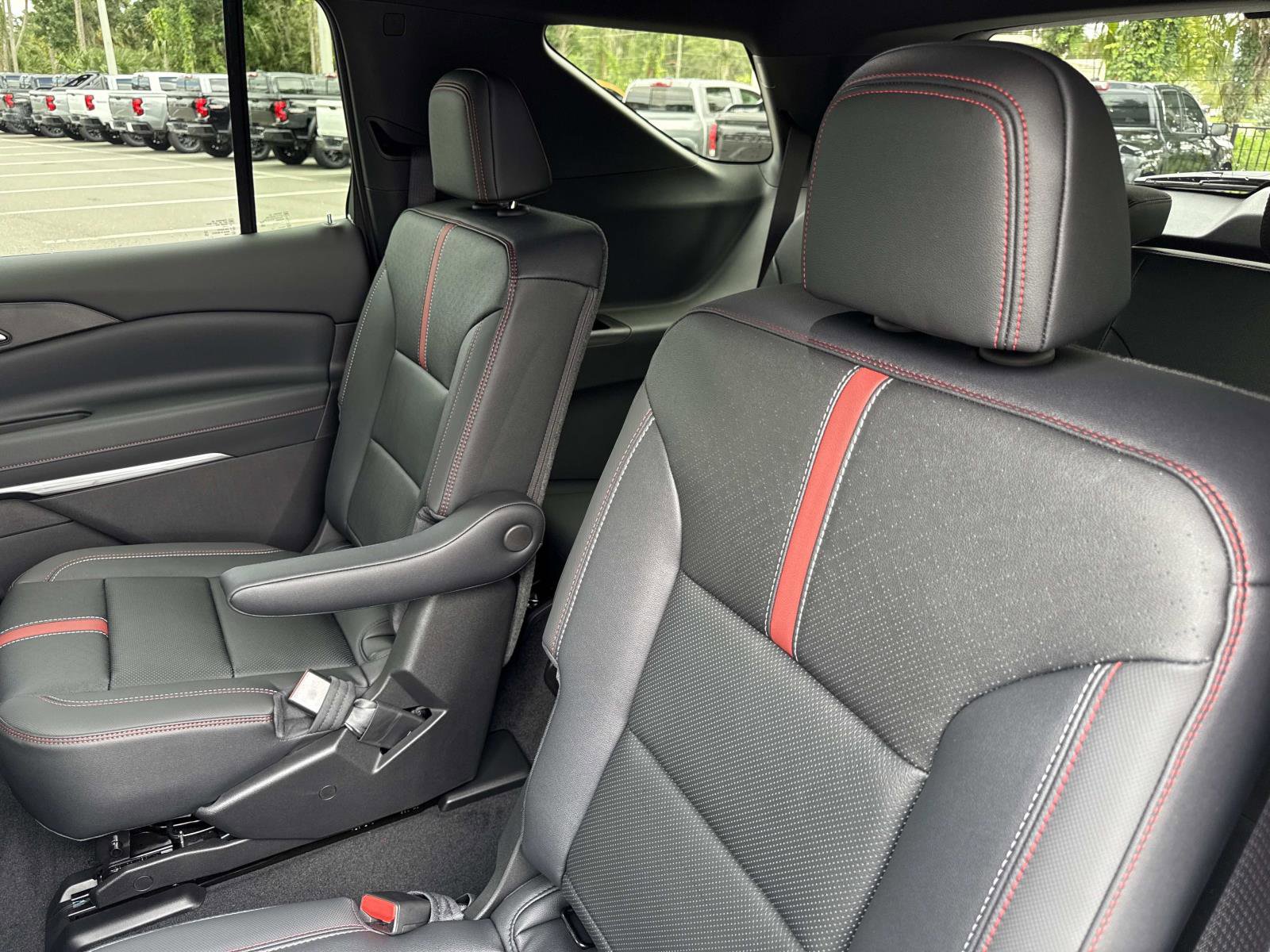 2026 Chevrolet Traverse RS photo 11