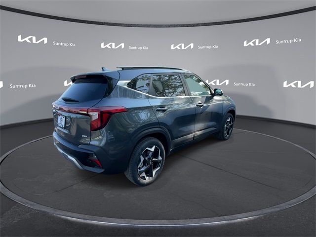 2026 Kia Seltos EX photo 3