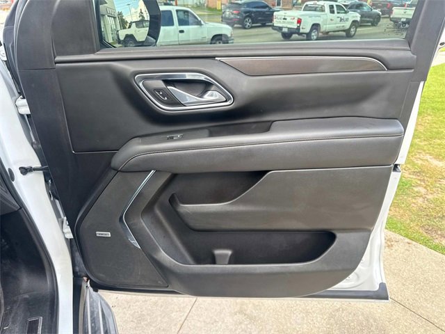 2022 Gmc Yukon XL AT4 photo 13
