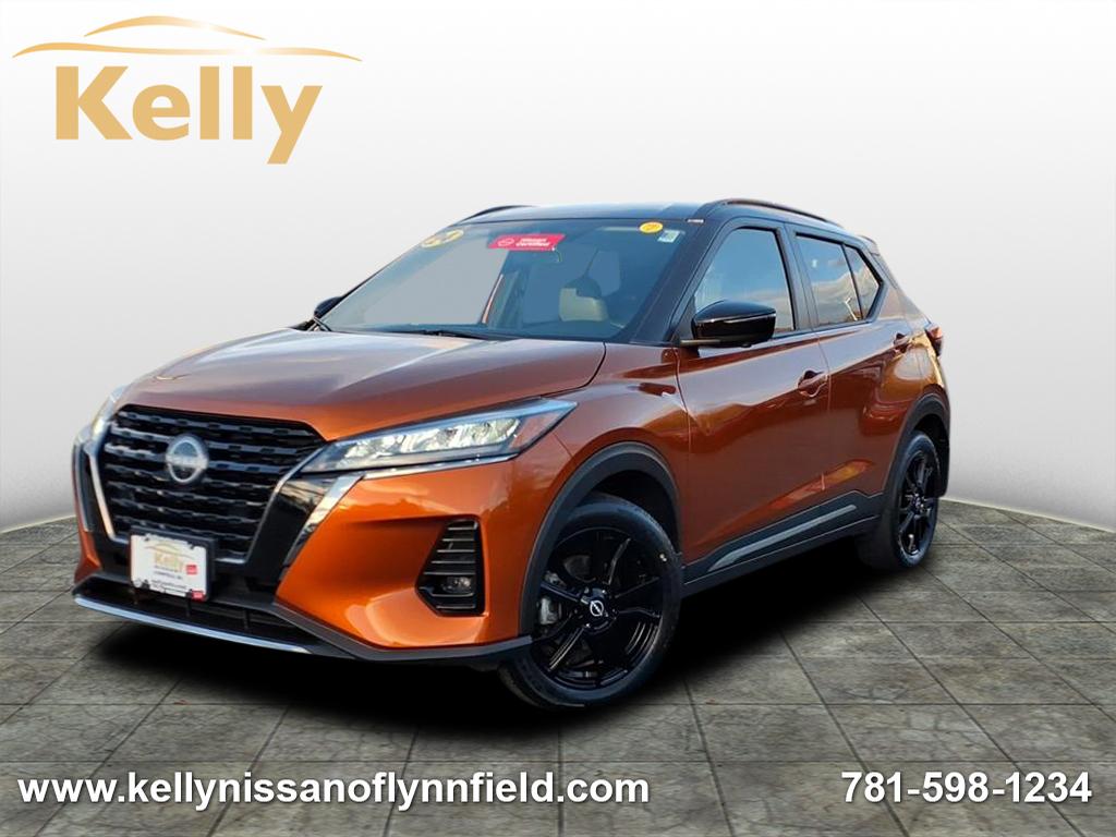 2024 Nissan Kicks SR's photo