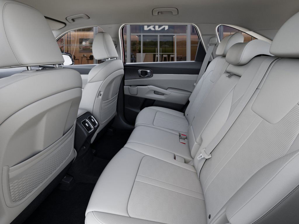 2025 Kia Sorento S photo 14