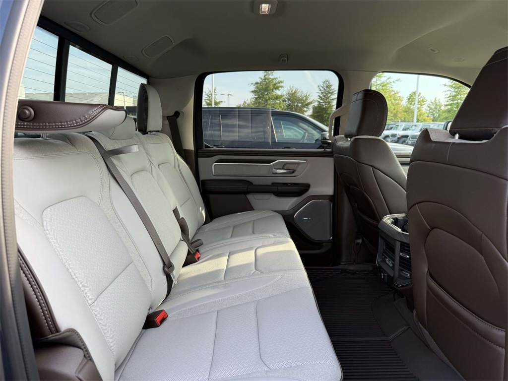 2026 Ram 1500 Laramie photo 14