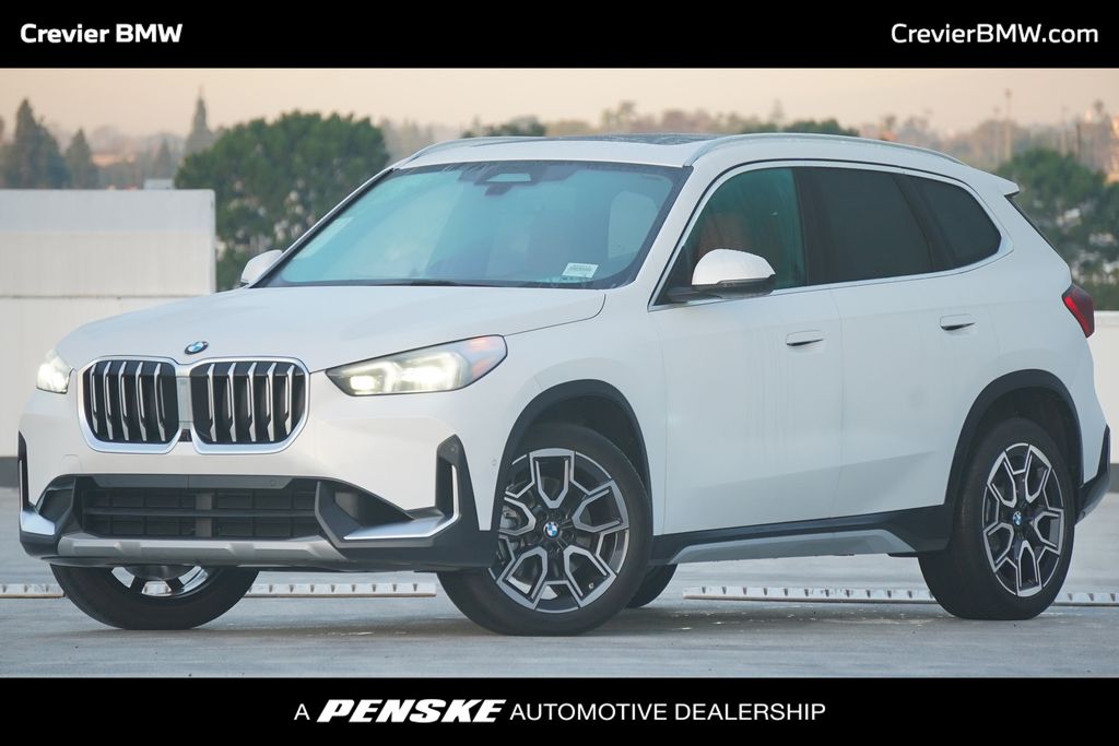 2026 BMW X1 28i's photo