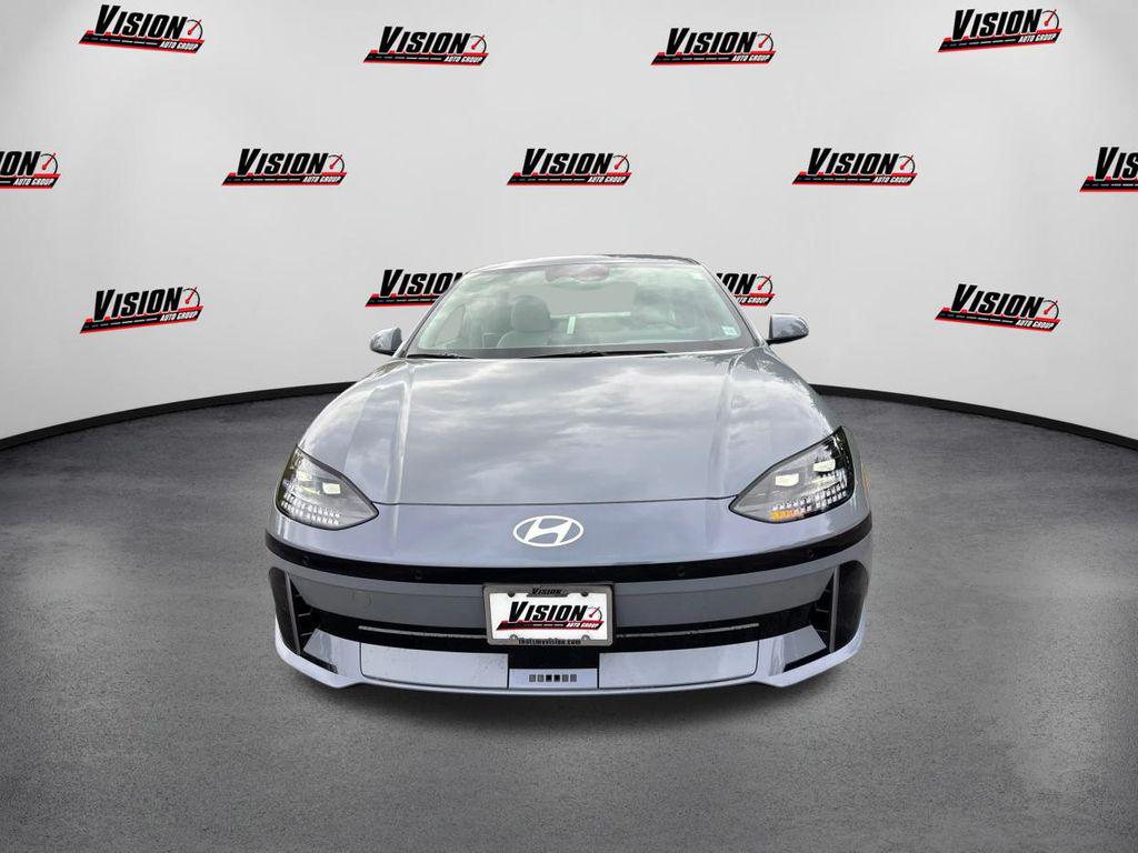 2025 Hyundai Ioniq 6 SEL photo 2