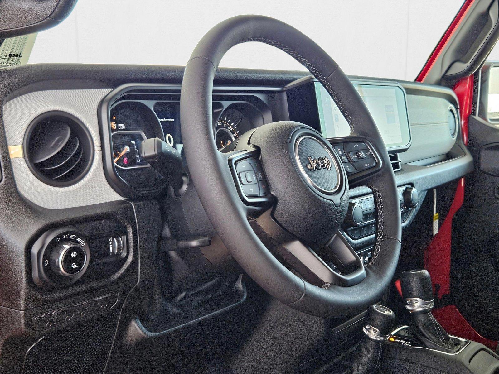 2025 Jeep Gladiator Sport S photo 3