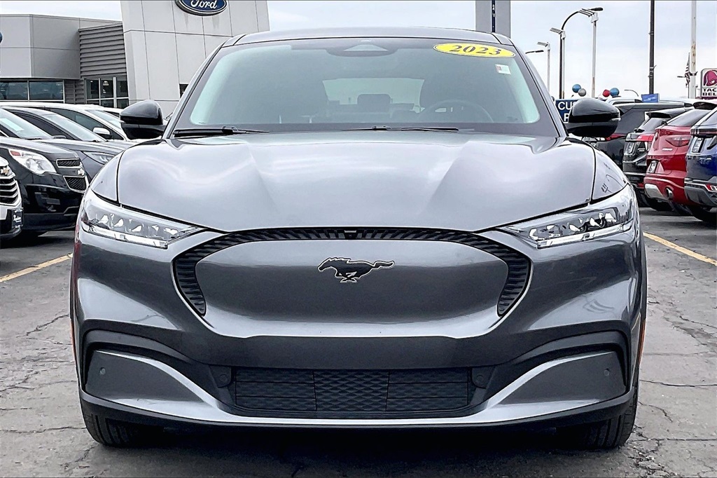 Used 2023 Ford Mustang Mach-E Select AWD with VIN 3FMTK1S51PMB02738 for sale in Oak Lawn, IL