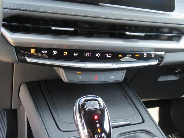 2025 Cadillac XT4 Premium Luxury photo 26