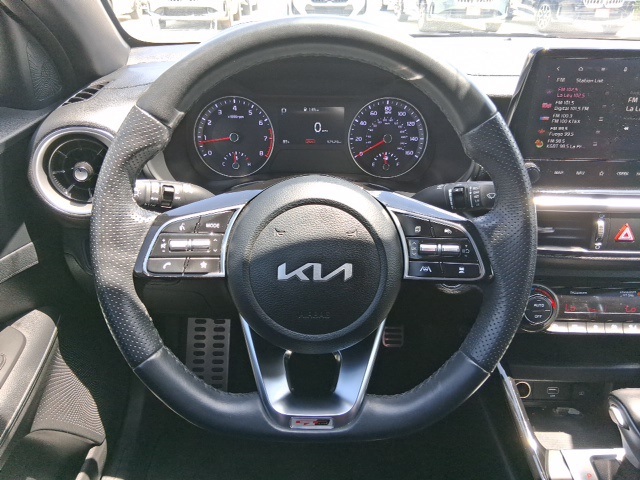 2023 Kia Forte GT-Line photo 6