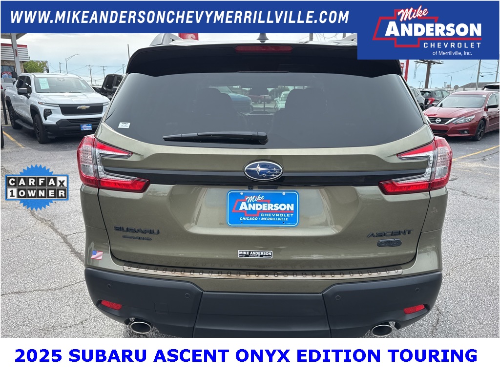 2025 Subaru Ascent Onyx Edition Touring photo 4