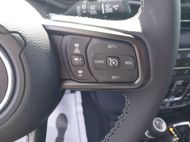 2025 Jeep Wrangler Rubicon X photo 11