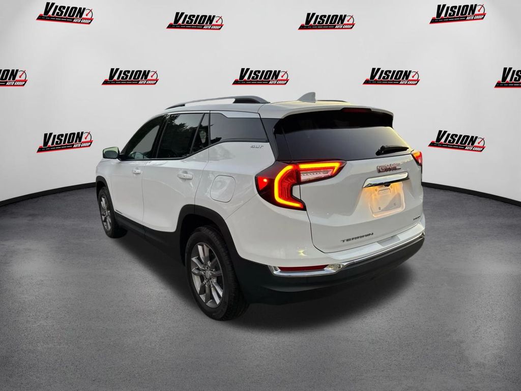 2023 Gmc Terrain SLT photo 4
