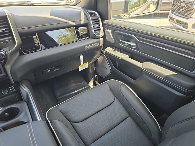 2025 Ram 1500 Laramie photo 10