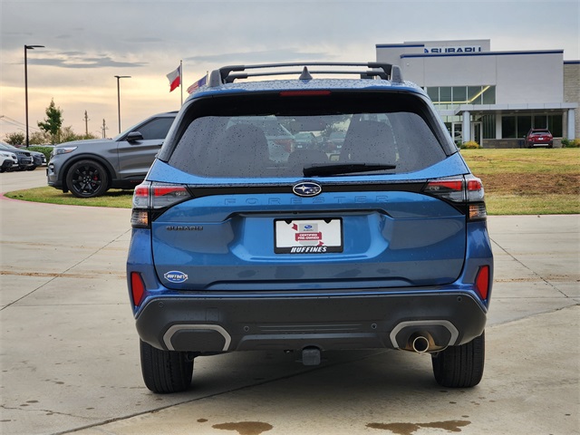 2025 Subaru Forester Limited photo 4